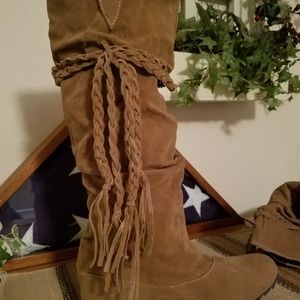 Knee hi faux leather boots